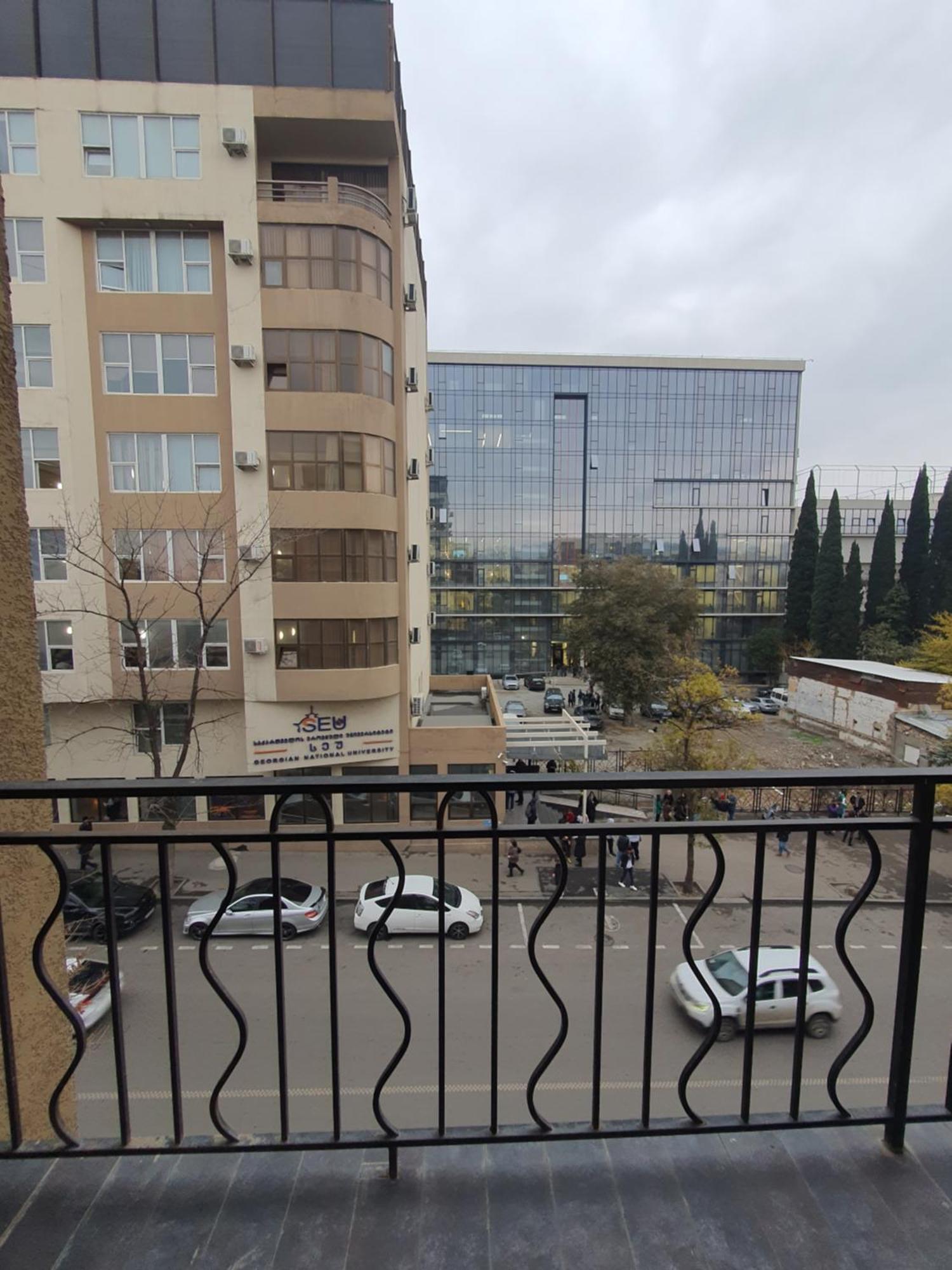 Dat Exx Apartments Тбилиси Стая снимка