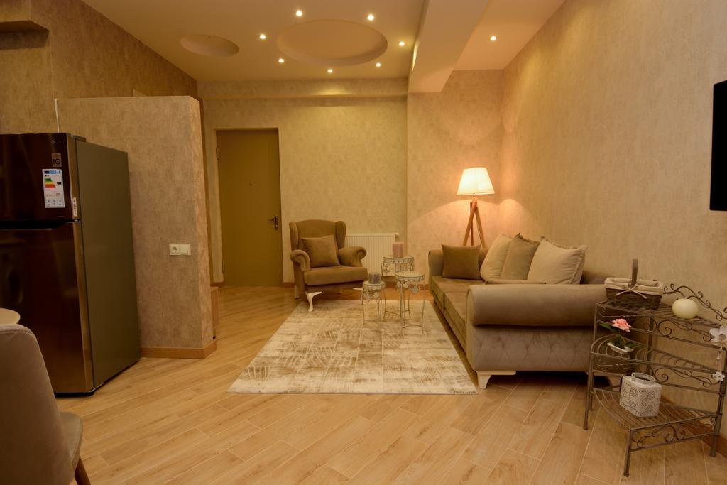 Dat Exx Apartments Тбилиси Екстериор снимка