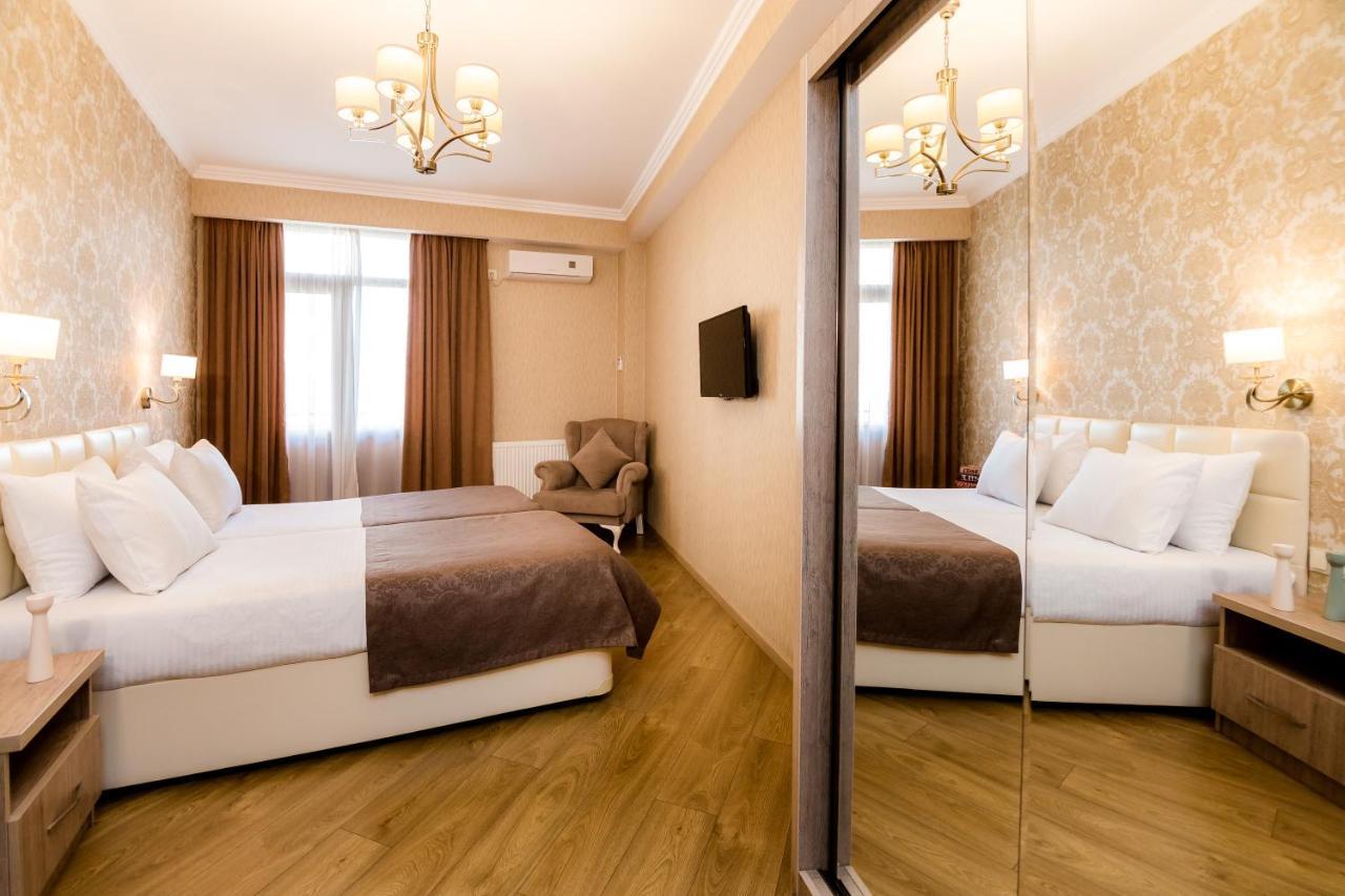 Dat Exx Apartments Тбилиси Екстериор снимка