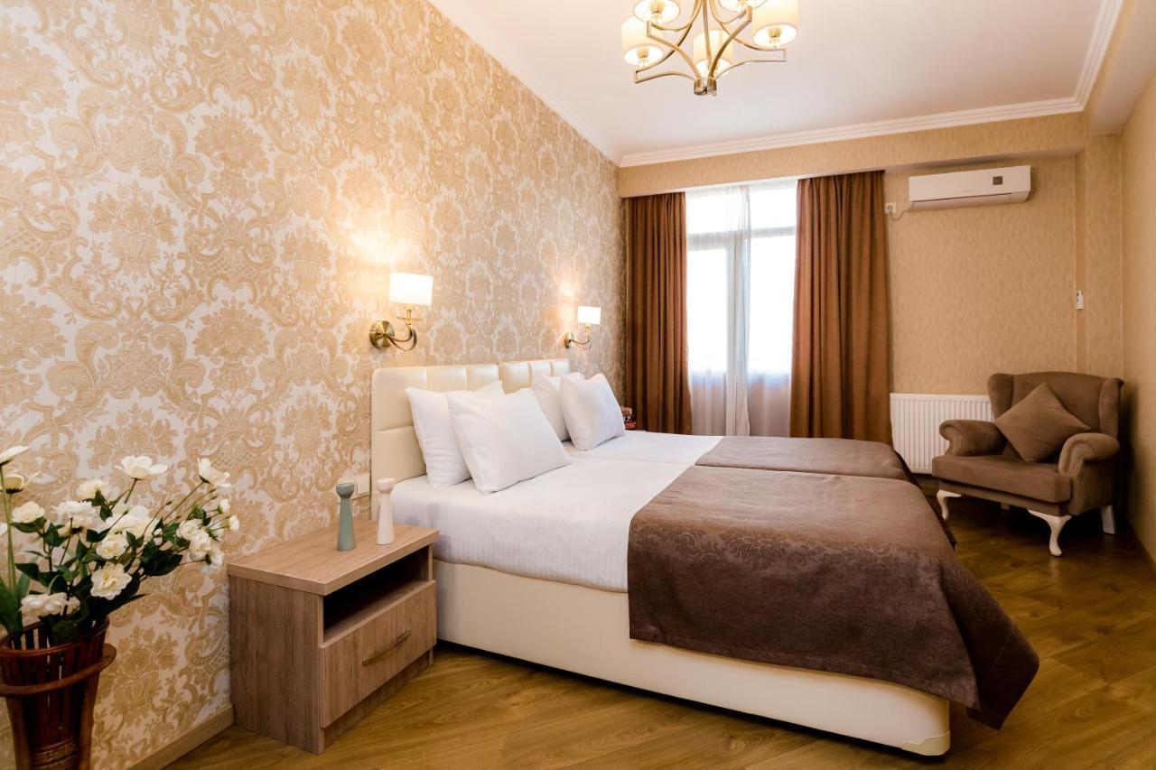 Dat Exx Apartments Тбилиси Екстериор снимка