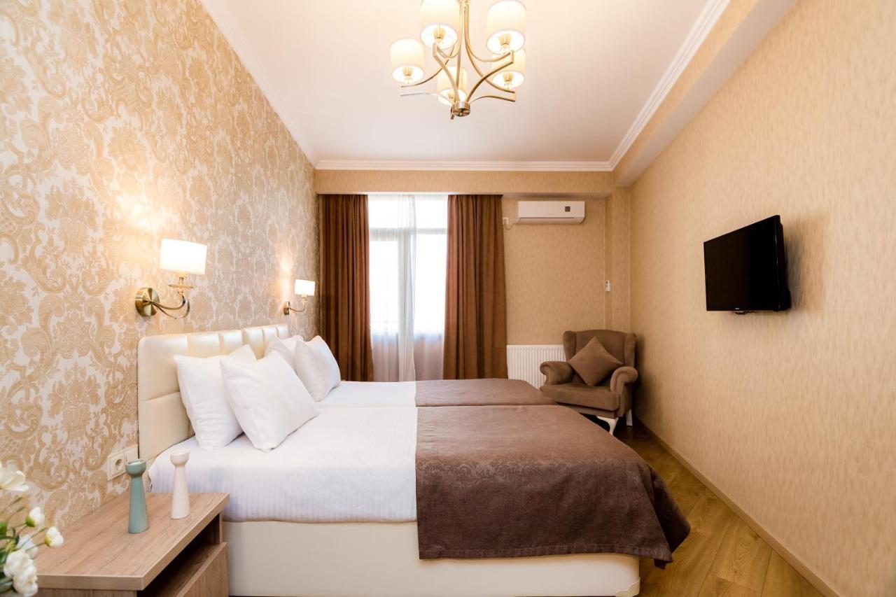Dat Exx Apartments Тбилиси Екстериор снимка