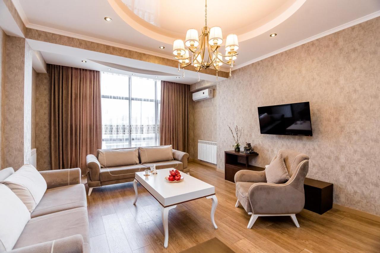 Dat Exx Apartments Тбилиси Екстериор снимка