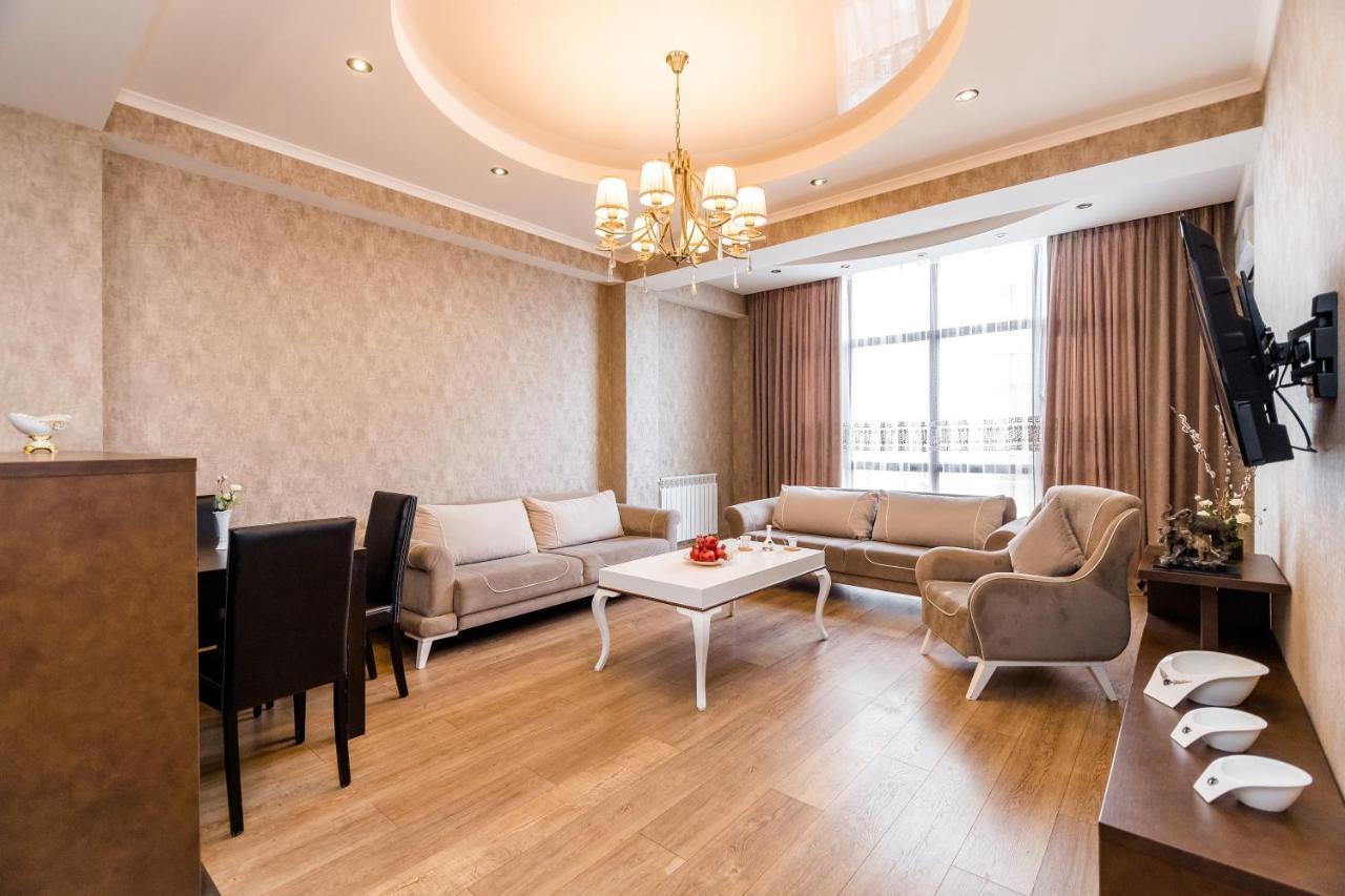 Dat Exx Apartments Тбилиси Екстериор снимка